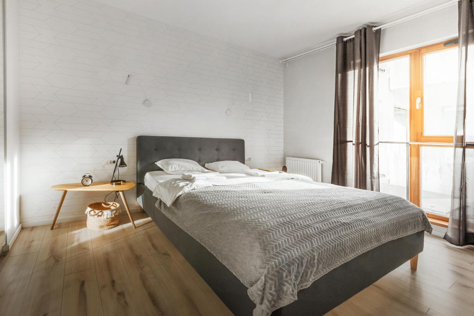 Luksusowy Apartament Z Parkingiem W Samym Centrum Wroclawia Dış mekan fotoğraf