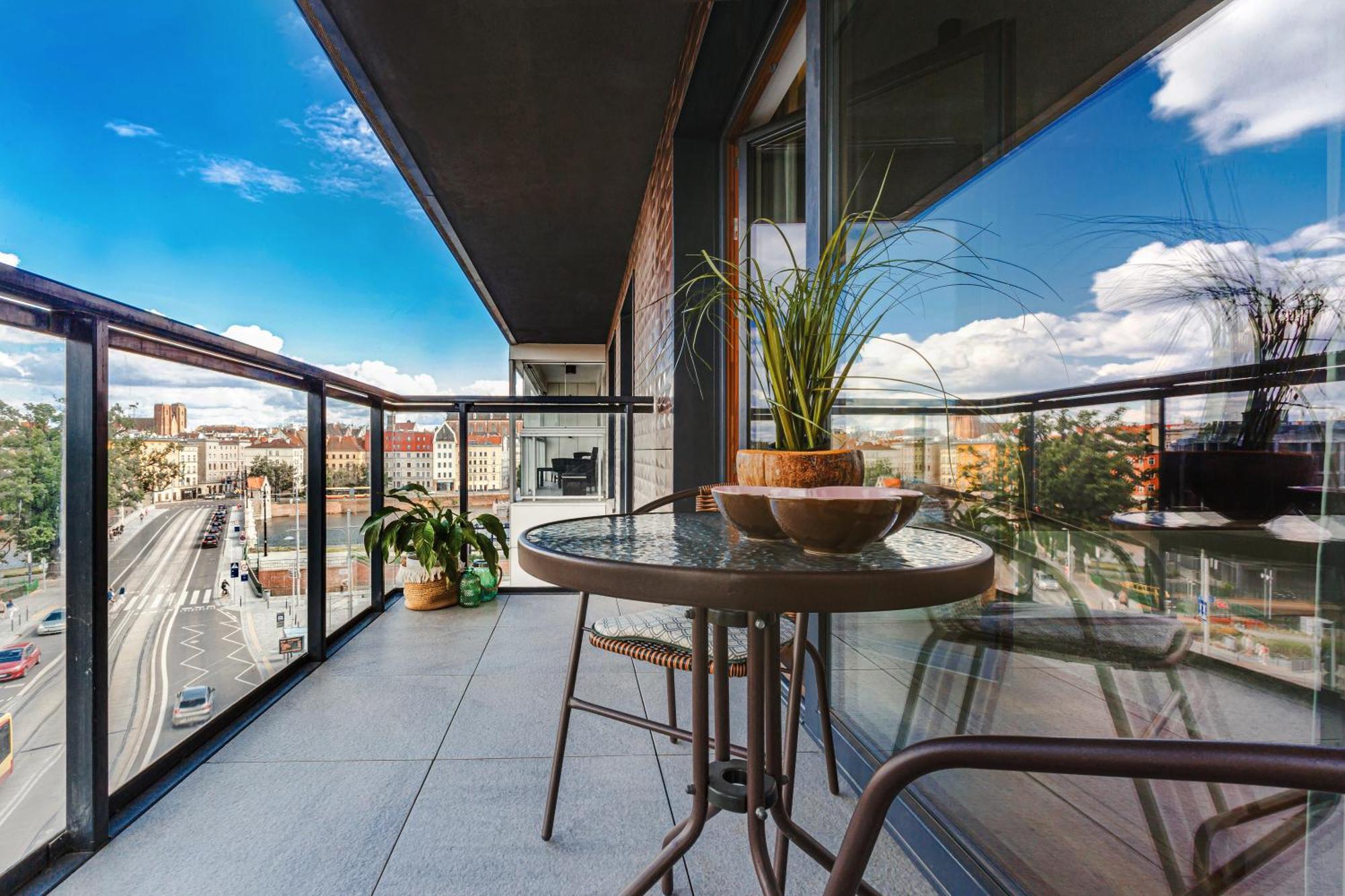 Luksusowy Apartament Z Parkingiem I Klimatyzacja W Samym Centrum Wroclawia Dış mekan fotoğraf