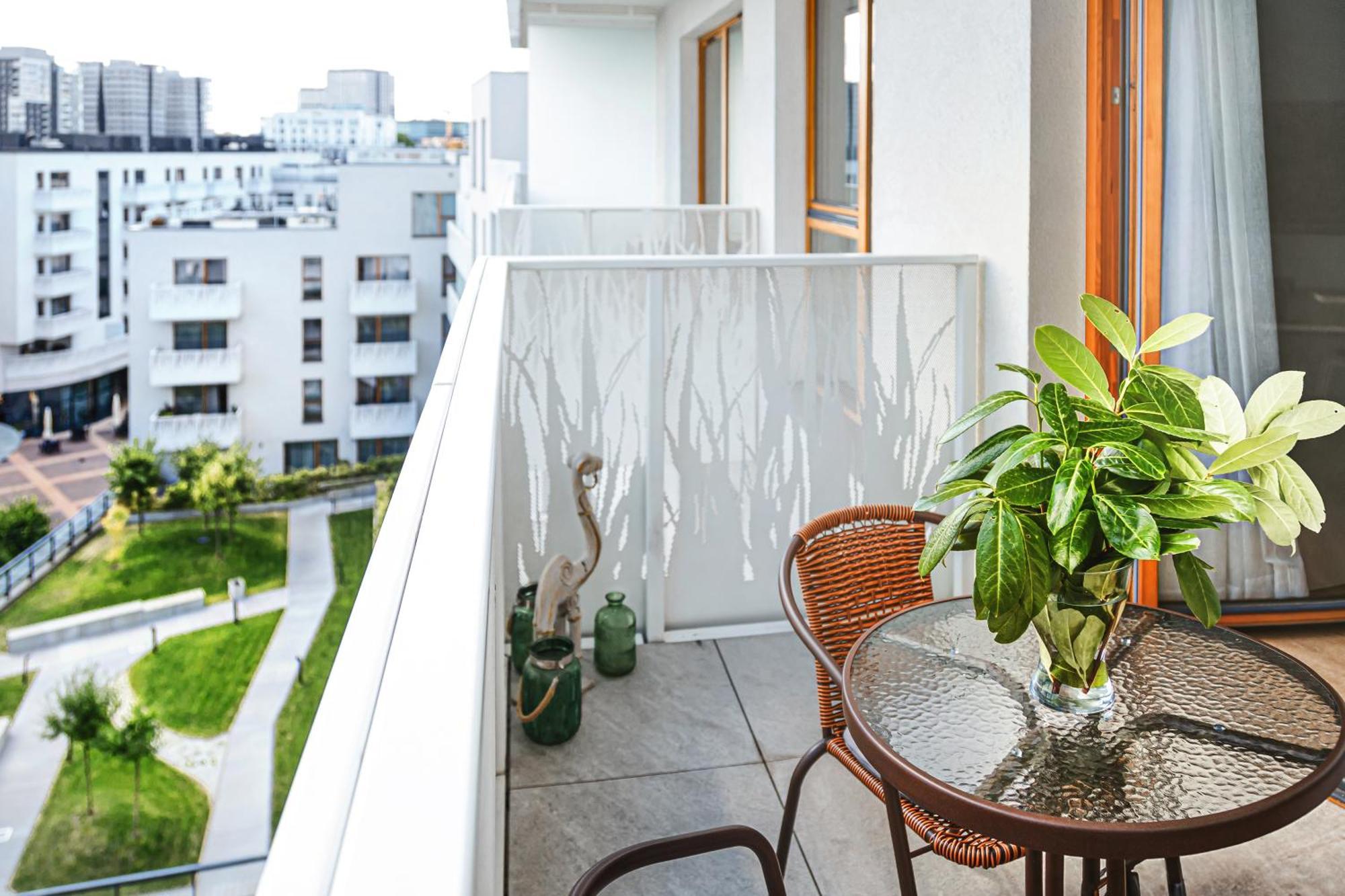 Luksusowy Apartament Z Parkingiem I Klimatyzacja W Samym Centrum Wroclawia Dış mekan fotoğraf