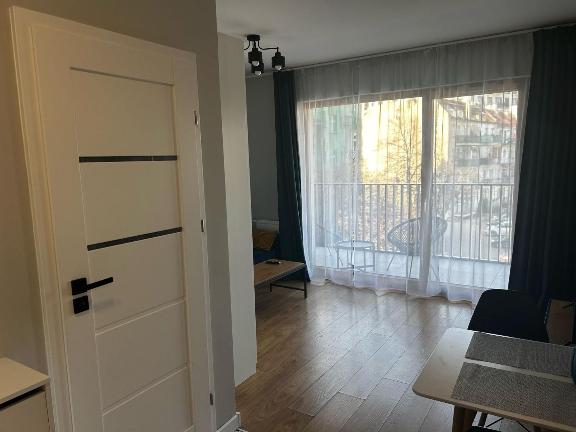 Luksusowy Apartament Z Parkingiem I Klimatyzacja W Samym Centrum Wroclawia Dış mekan fotoğraf