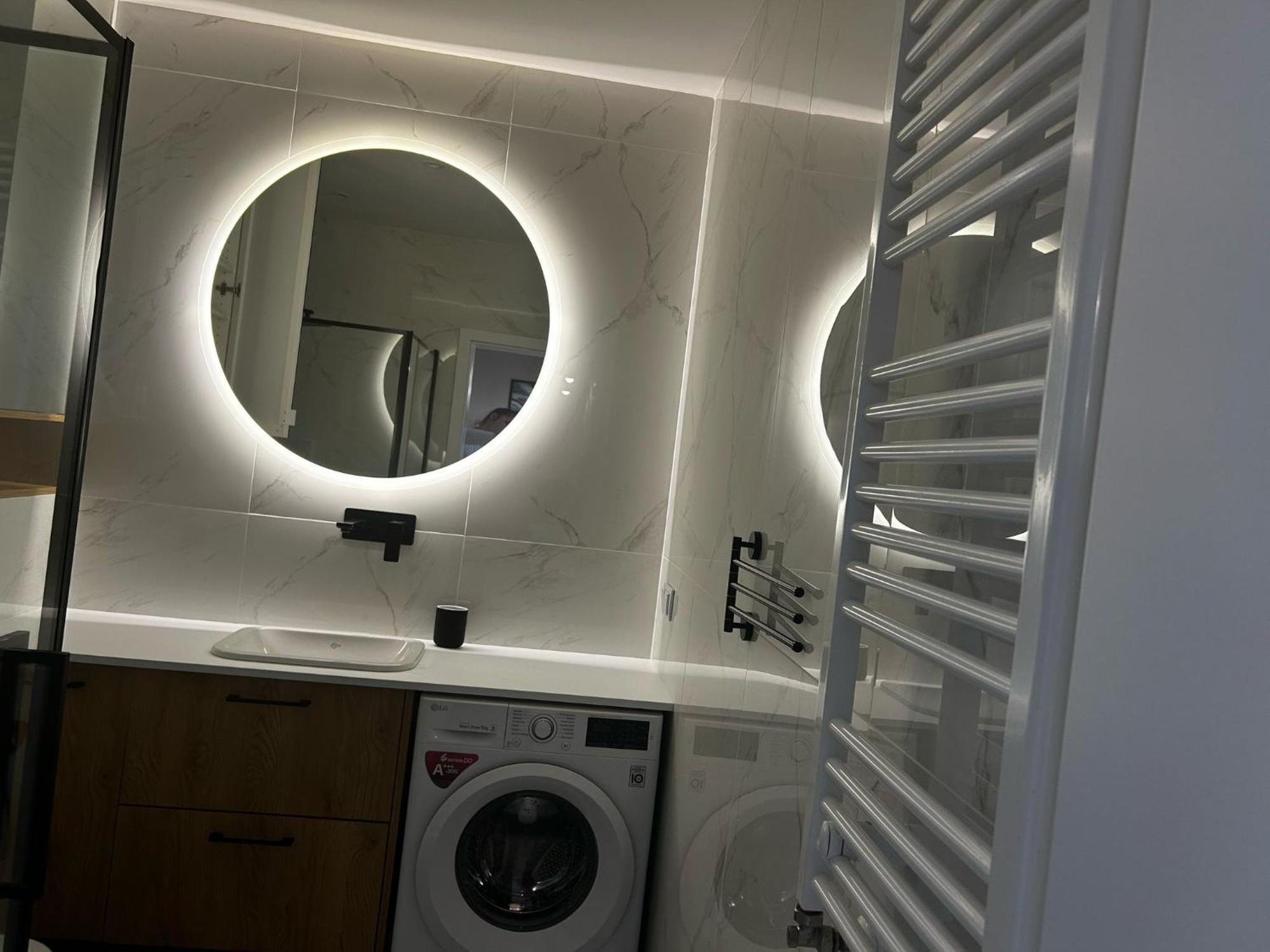 Luksusowy Apartament Z Parkingiem I Klimatyzacja W Samym Centrum Wroclawia Dış mekan fotoğraf