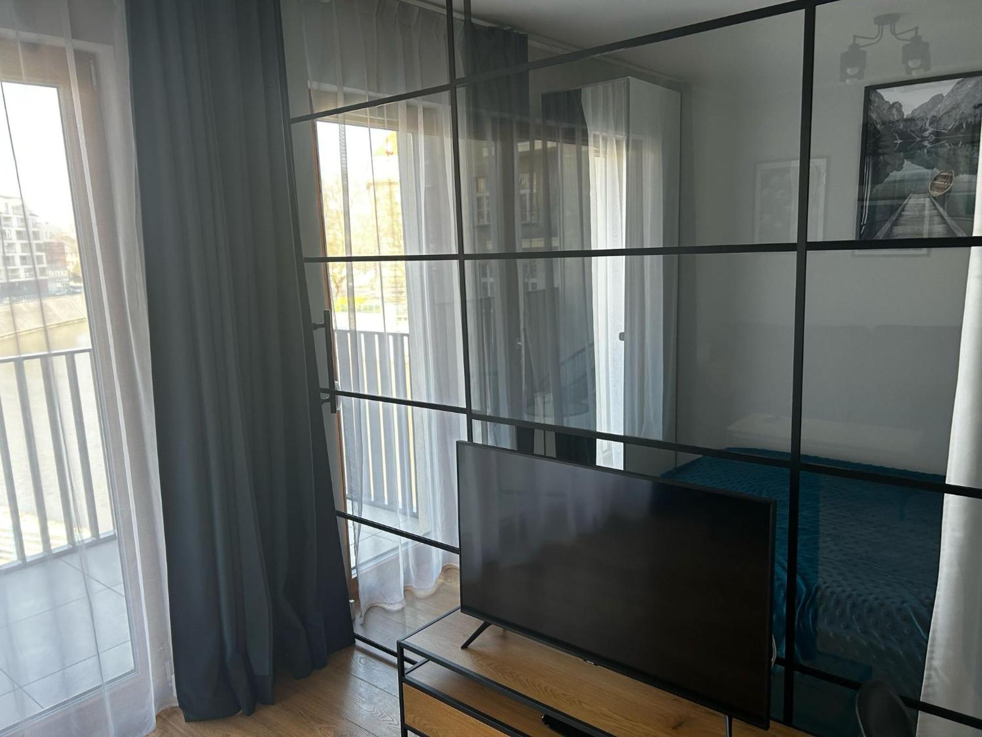 Luksusowy Apartament Z Parkingiem I Klimatyzacja W Samym Centrum Wroclawia Dış mekan fotoğraf